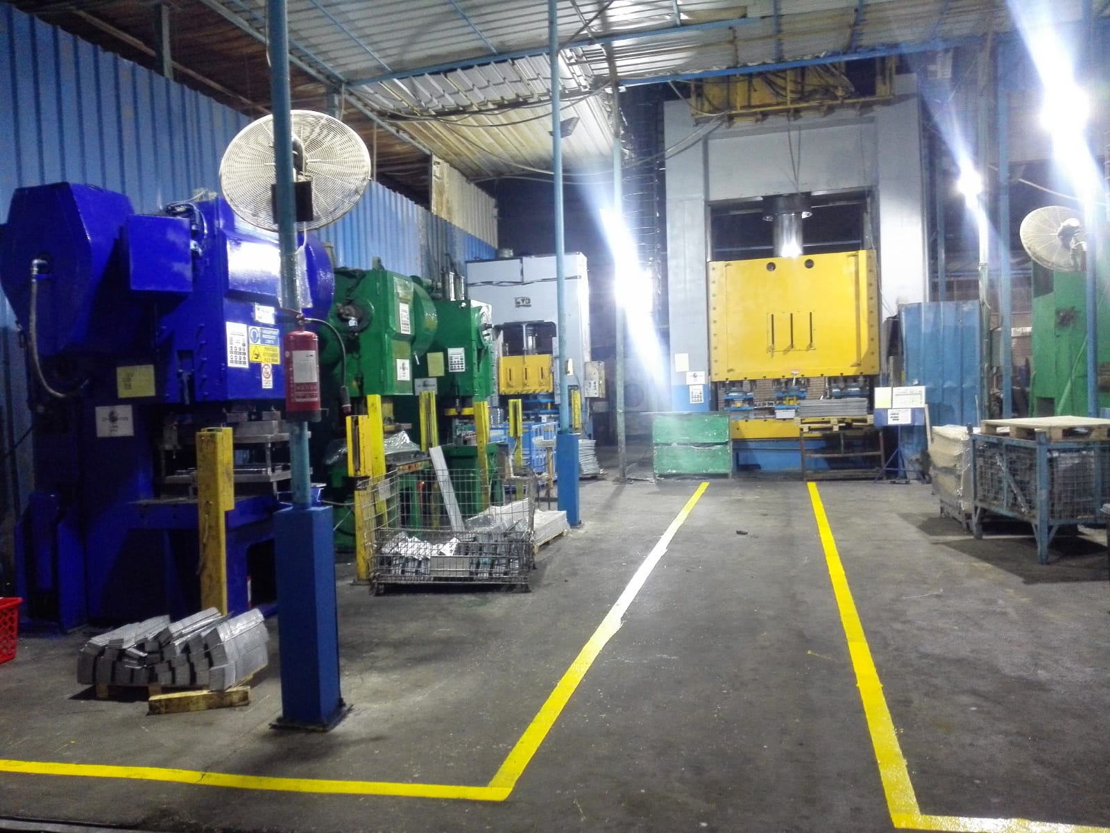 Industrial Welding Robot